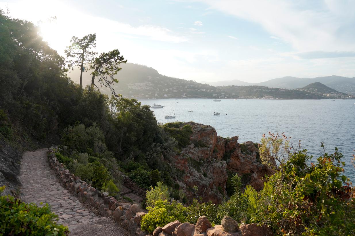 Sentier du littoral - Théoule - Agrandir l'image, fenêtre modale