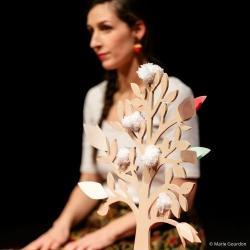 Cécile Demaison Les Cailloux Brûlants