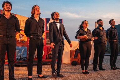 Théâtre sur tréteaux