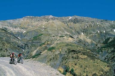 Voyager à vélo dans les Alpes-Maritimes