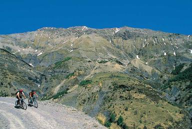 Voyager à vélo dans les Alpes-Maritimes