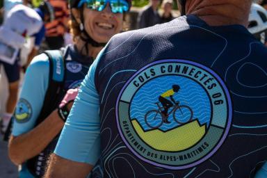 Col des Champs - Agrandir l'image, fenêtre modale