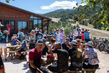 Col de Gréolières 1400 - Agrandir l'image, fenêtre modale
