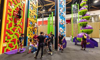 Grimpe ludique - Enlarge image, modal window