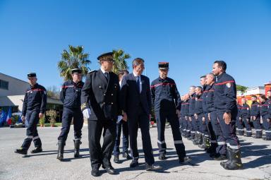 Pompiers Mayotte - Agrandir l'image, fenêtre modale