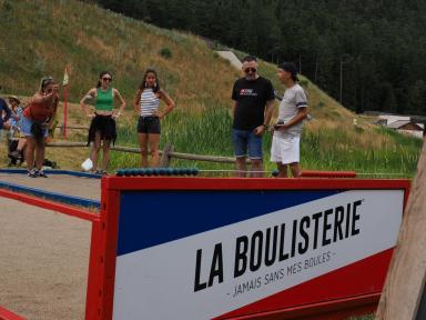 Folies des lacs - Agrandir l'image, fenêtre modale