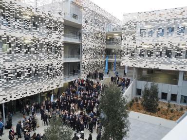 Maison de l'IA - Agrandir l'image, fenêtre modale