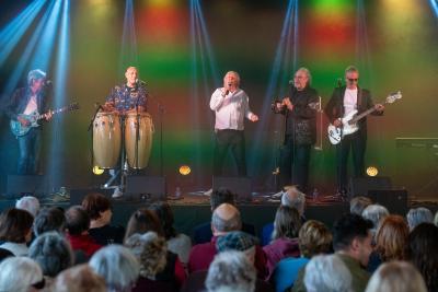 Printemps des seniors : Années 80 - Agrandir l'image 2 sur 9, fenêtre modale