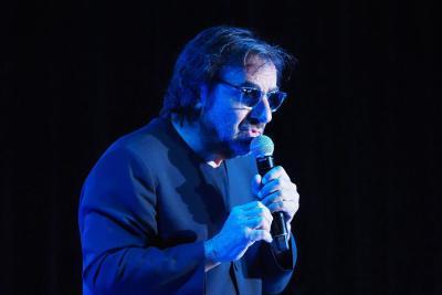 André Manoukian trio et Balkanes guest Dafné Kritharas Anouch - C'est pas Classique - Agrandir l'image 70 sur 71, fenêtre modale