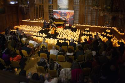 Candelight Hommage a Coldplay - C'est pas Classique - Agrandir l'image 9 sur 71, fenêtre modale