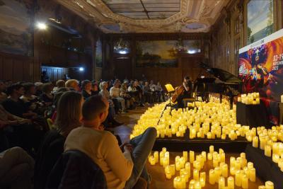 Candelight Hommage a Coldplay - C'est pas Classique - Agrandir l'image 10 sur 71, fenêtre modale