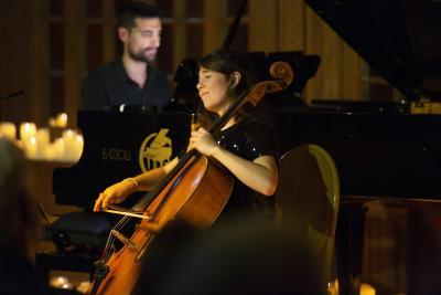 Candelight Hommage a Coldplay - C'est pas Classique - Agrandir l'image 11 sur 71, fenêtre modale