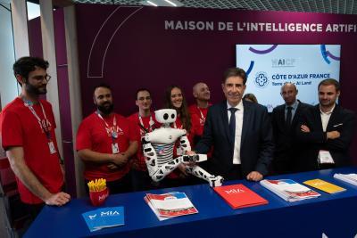 WAICF 2024 - Agrandir l'image 4 sur 5, fenêtre modale