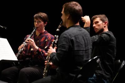 Quatuor Anches Hantées - C'est pas Classique - Agrandir l'image 49 sur 71, fenêtre modale