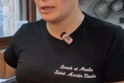 Sarah DE CAQUERAY - Arboricultrice - Au verger Saint-Joseph Sarah et Nicolas - Saint-Martin-Vésubie - Lire la vidéo 8 sur 16, fenêtre modale