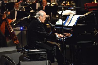 2014 - Michel Legrand - Agrandir l'image 20 sur 22, fenêtre modale