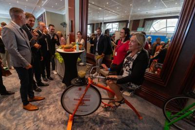 Agrandir l'image 2 sur 5, fenêtre modale