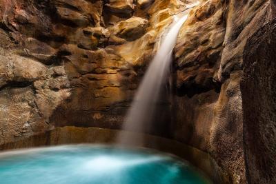 Canyoning - Enlarge image 4 of 4, modal window