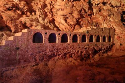 Grotte du Lazaret - Agrandir l'image 1 sur 6, fenêtre modale