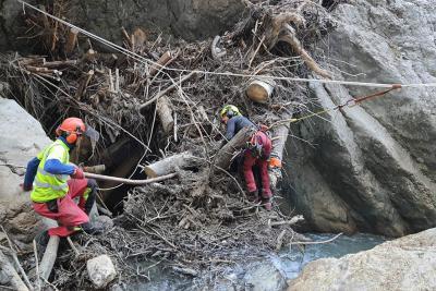 Clue-des-Mujouls - Agrandir l'image 1 sur 2, fenêtre modale