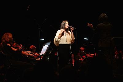 Noëmi Waysfeld et l'Orchestre national de Cannes - Agrandir l'image 23 sur 26, fenêtre modale