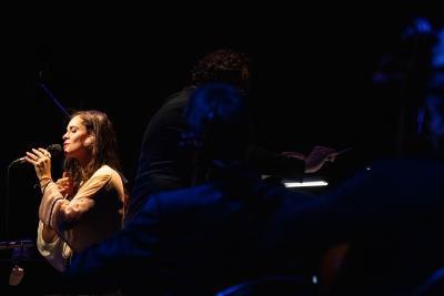 Noëmi Waysfeld et l'Orchestre national de Cannes - Agrandir l'image 26 sur 26, fenêtre modale