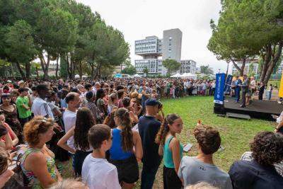 Agrandir l'image 2 sur 4, fenêtre modale