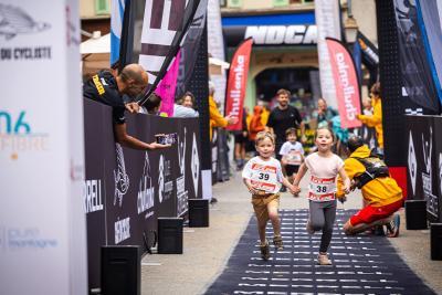 Agrandir l'image 1 sur 9, fenêtre modale