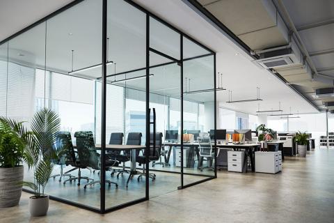 Locaux d'une entreprise moderne.