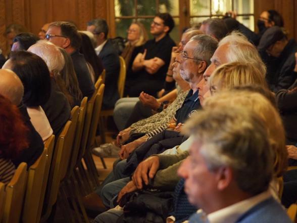 IADATE "Ange ou démon" - Agrandir l'image, fenêtre modale