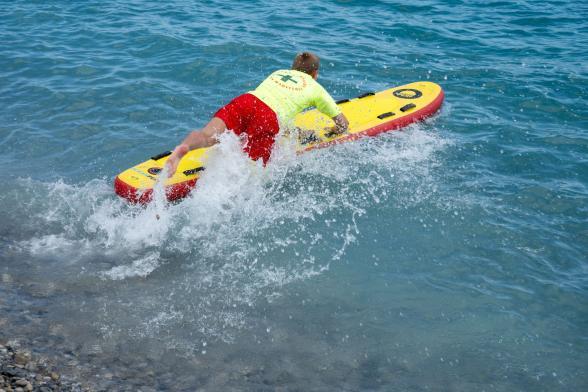 Surveillants de baignades - Agrandir l'image, fenêtre modale