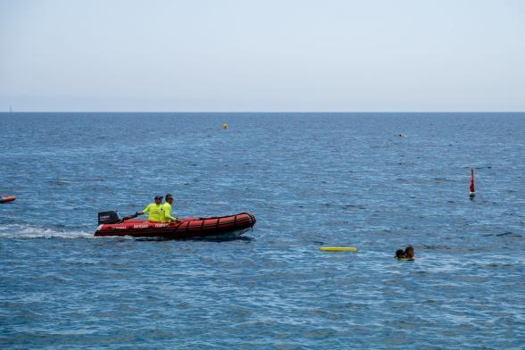 Surveillants de baignades - Agrandir l'image, fenêtre modale