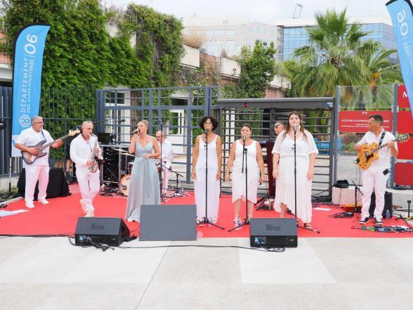 Lancement SE 2025 - Agrandir l'image, fenêtre modale