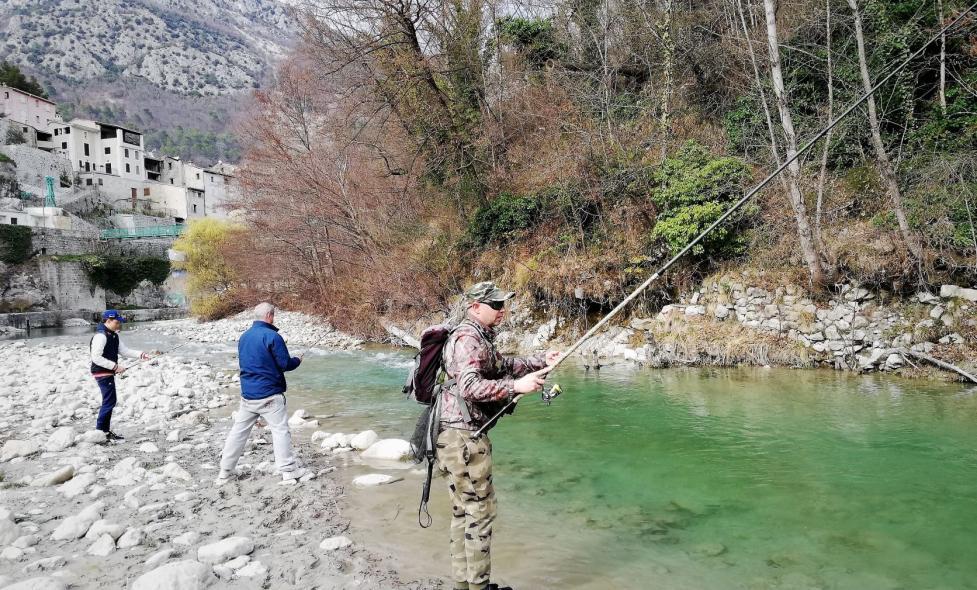 Pêche Estéron - Agrandir l'image, fenêtre modale