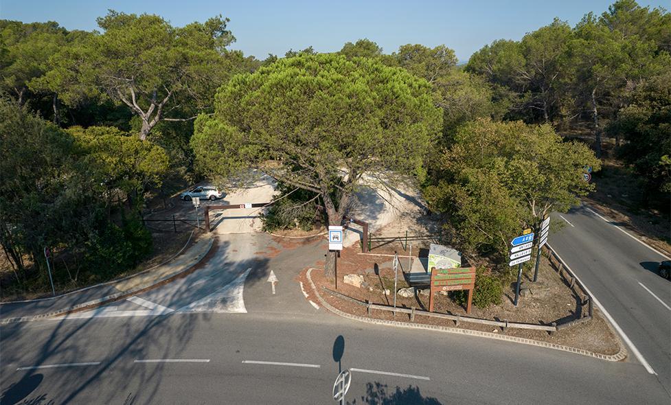 Aire du Parc Naturel Départemental de la Valmasque - Les Lucioles - Agrandir l'image, fenêtre modale