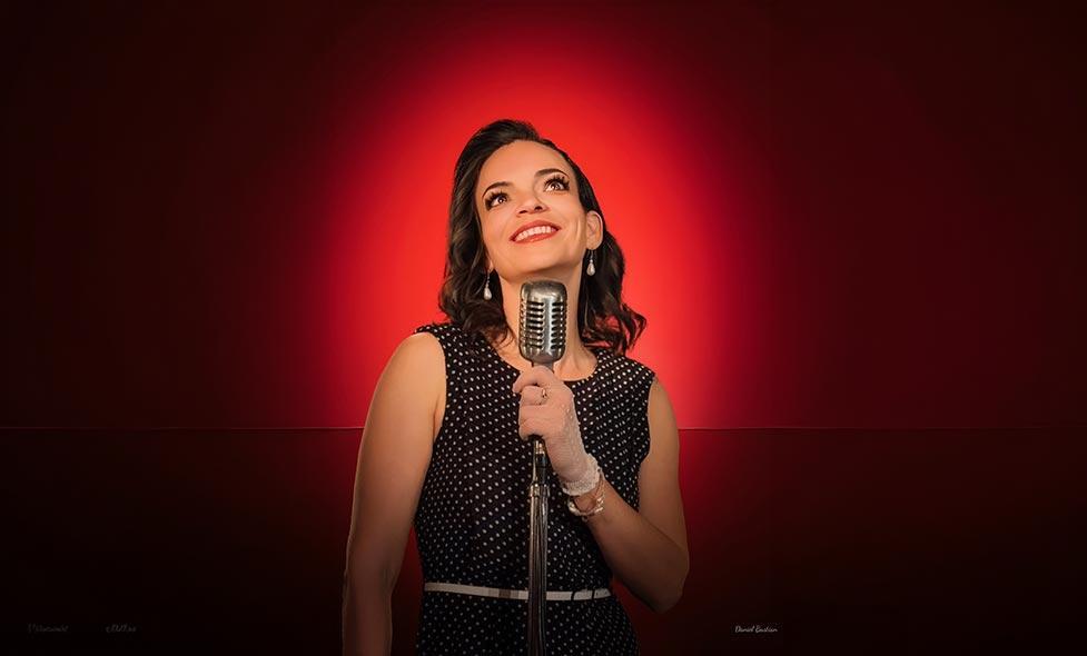 Anne Carrere - Agrandir l'image, fenêtre modale