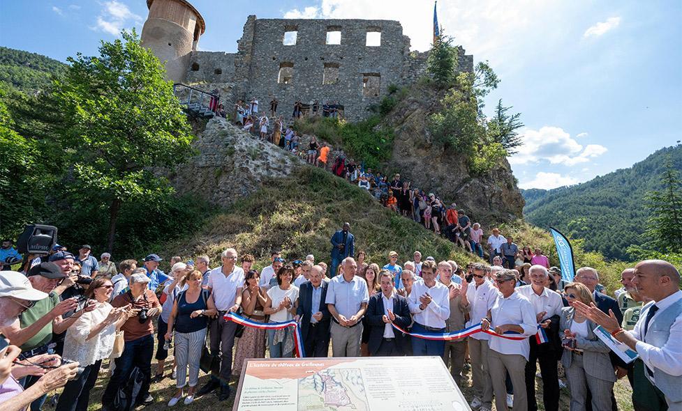 Château Guillaumes - Agrandir l'image, fenêtre modale