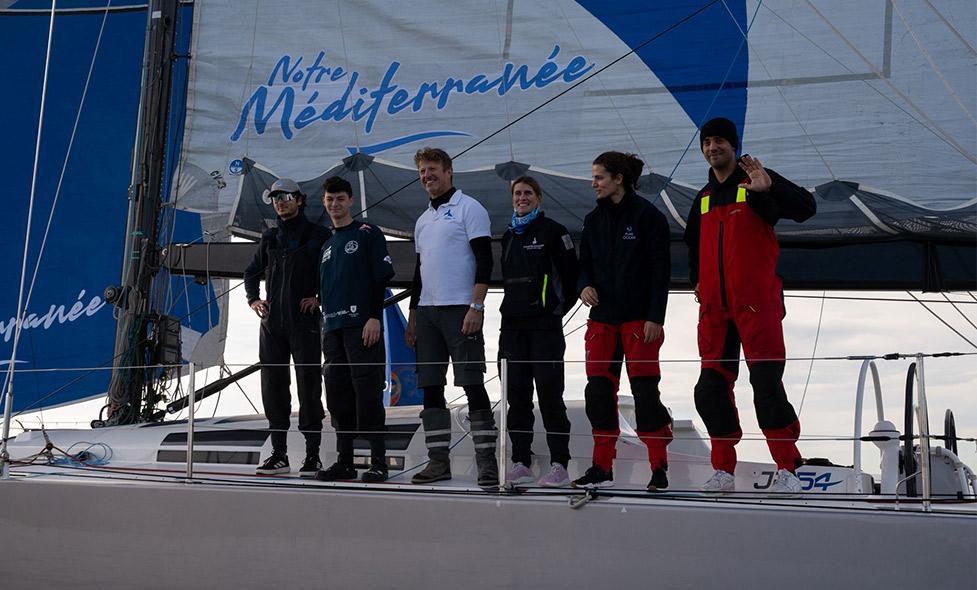 Course au large - Agrandir l'image, fenêtre modale