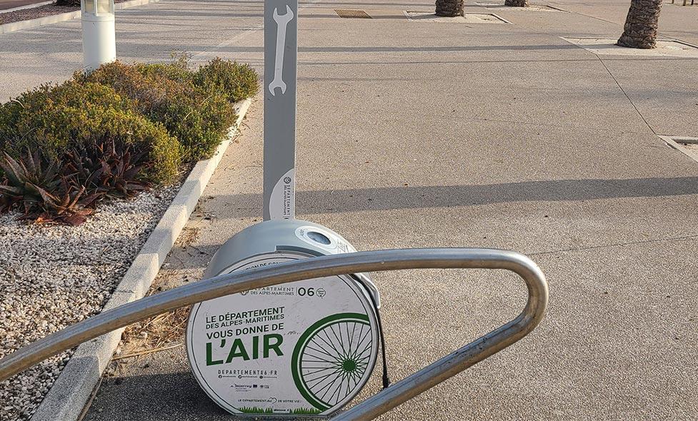 Station de gonflage vélo - Agrandir l'image, fenêtre modale