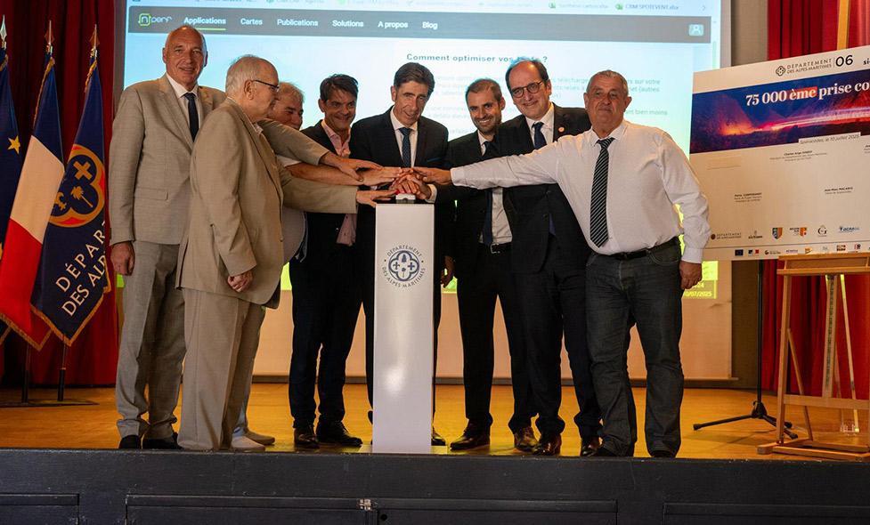 Fibre optique - Spéracèdes - Agrandir l'image, fenêtre modale