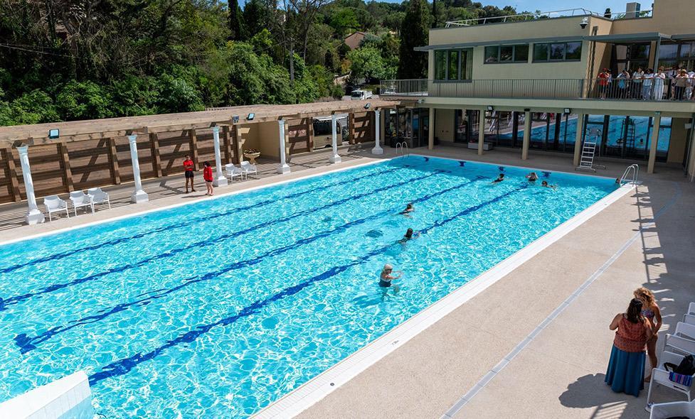 Piscine de Valbonne - Agrandir l'image, fenêtre modale