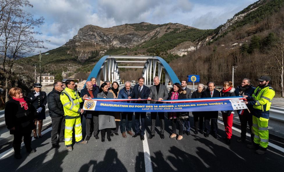 Inauguration Pont 14 Arches - Agrandir l'image, fenêtre modale