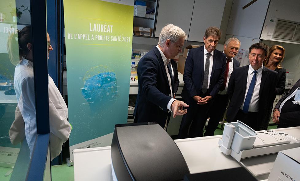 Visite de l’Institut de Pharmacologie Moléculaire et Cellulaire dans le cadre des Appels à Projets Santé - Agrandir l'image, fenêtre modale